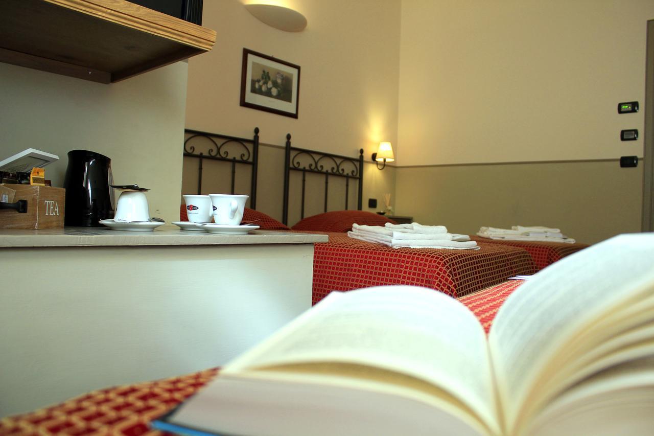 Albergo Benito Норча Экстерьер фото